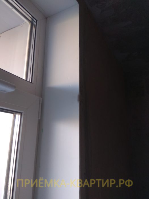 Приёмка квартиры в ЖК Лондон Парк: повреждены откосы на окнах