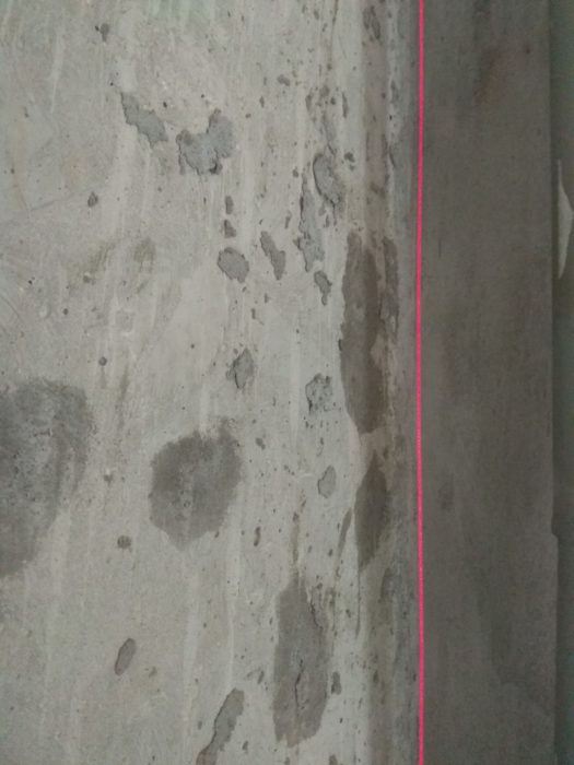 Приёмка квартиры в ЖК Прогресс: наплывы цементного раствора на стенах