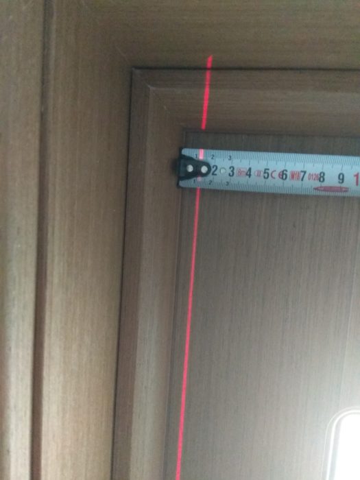 Приёмка квартиры в ЖК Новая Охта: отклонение по вертикали двери 12 мм