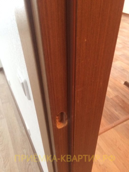 Приёмка квартиры в ЖК Паруса: На дверной коробке отсутствует ответная часть замка