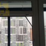 Приёмка квартиры в ЖК Калейдоскоп: Уплотнительная резинка провисает