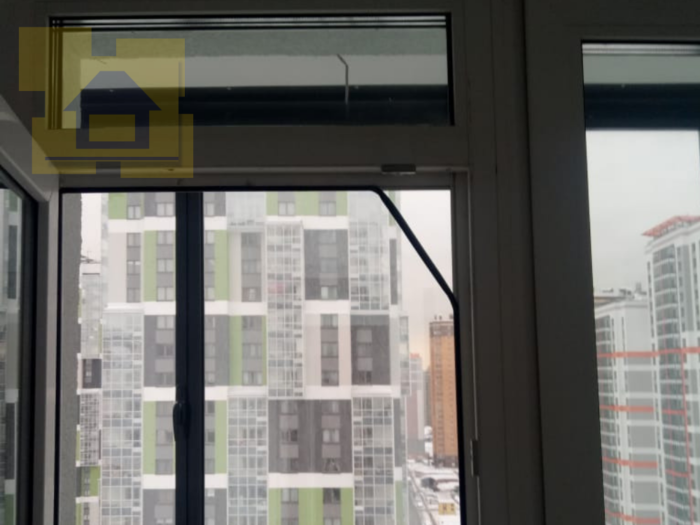 Приёмка квартиры в ЖК Калейдоскоп: Уплотнительная резинка провисает