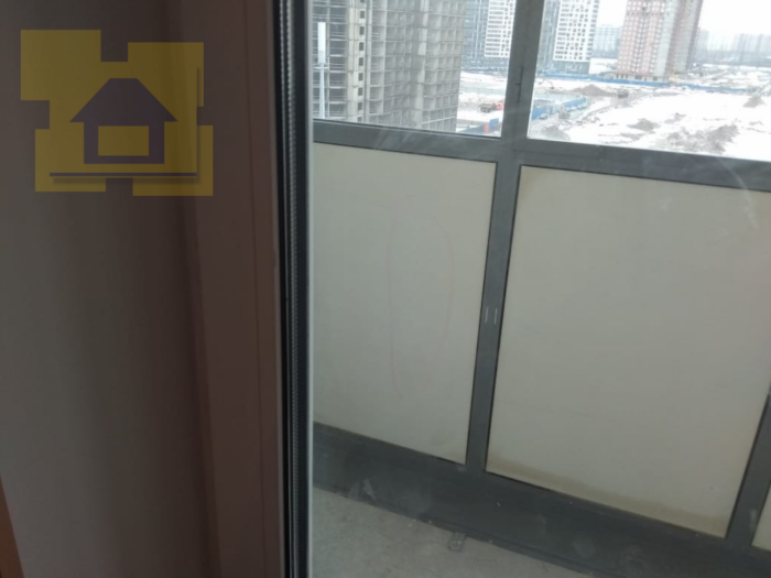 Приёмка квартиры в ЖК Краски Лета: Царапины стеклопакета