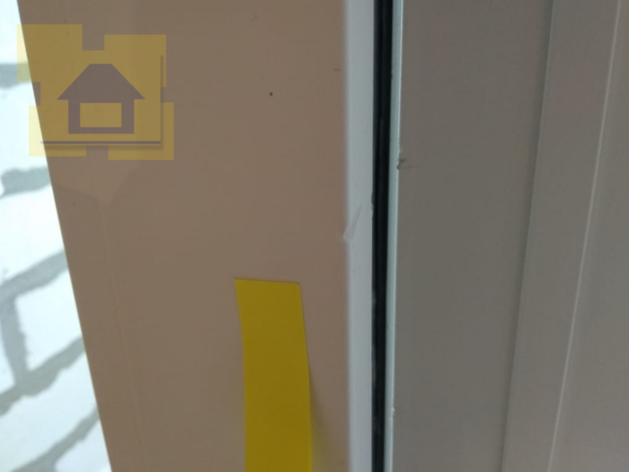 Приёмка квартиры в ЖК YOUПитер: Профиль окна, сколы царапины