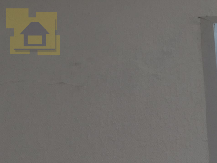 Приёмка квартиры в ЖК Гринландия 2: На фасадной стене набухание штукатурки