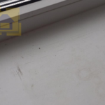 Приёмка квартиры в ЖК Гринландия 2: Глубокие царапины на подоконнике