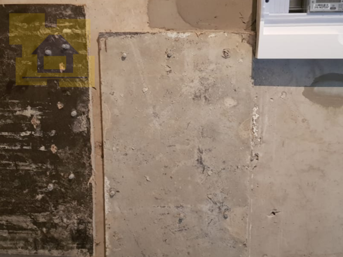 Приёмка квартиры в ЖК Правый Берег 3: Остатки опалубки на стене