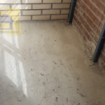Приёмка квартиры в ЖК Весна 3: Наплывы на полу от строительных смесей