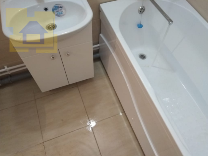 Приёмка квартиры в ЖК Полюстрово Парк: Течь из-под ванны