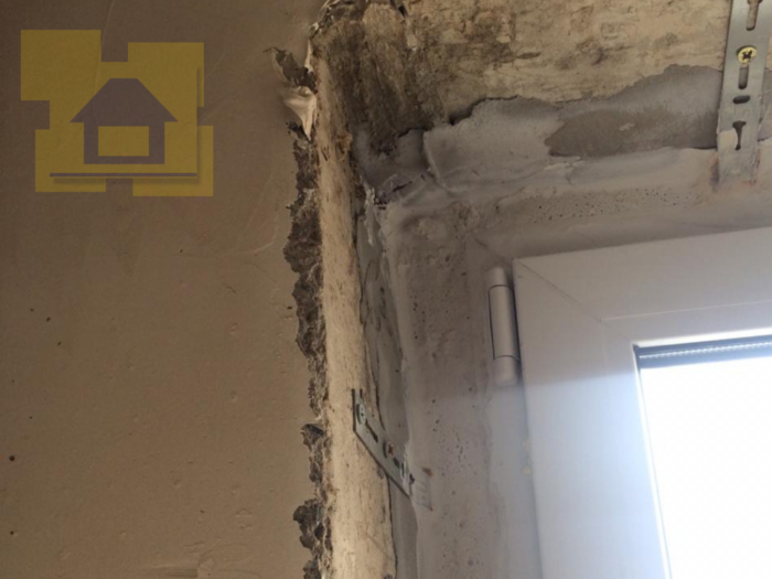 Приёмка квартиры в ЖК Новое Янино: Откос с отклонением по плоскости более 15 мм, опалубка в монолите